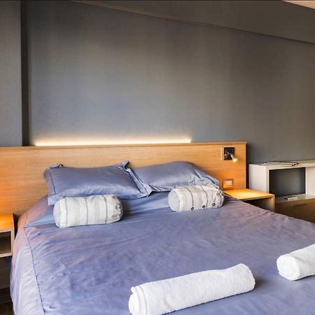 Confortable, Bien Ubicado Con Balcon Recoleta ブエノスアイレス エクステリア 写真